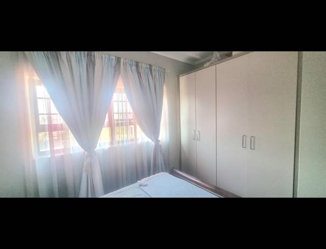 3 BEDROOM TOWNHOUSE FOR SALE IN AMBERFIELD